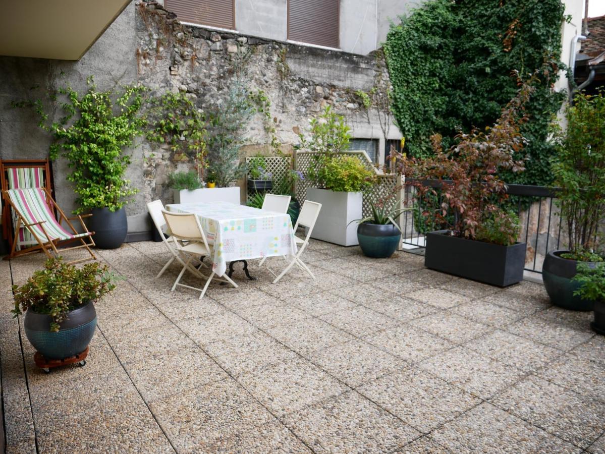 Superbe Appartement En Centre Ville Avec Terrasse โทนง-เลส์-แบงส์ ภายนอก รูปภาพ